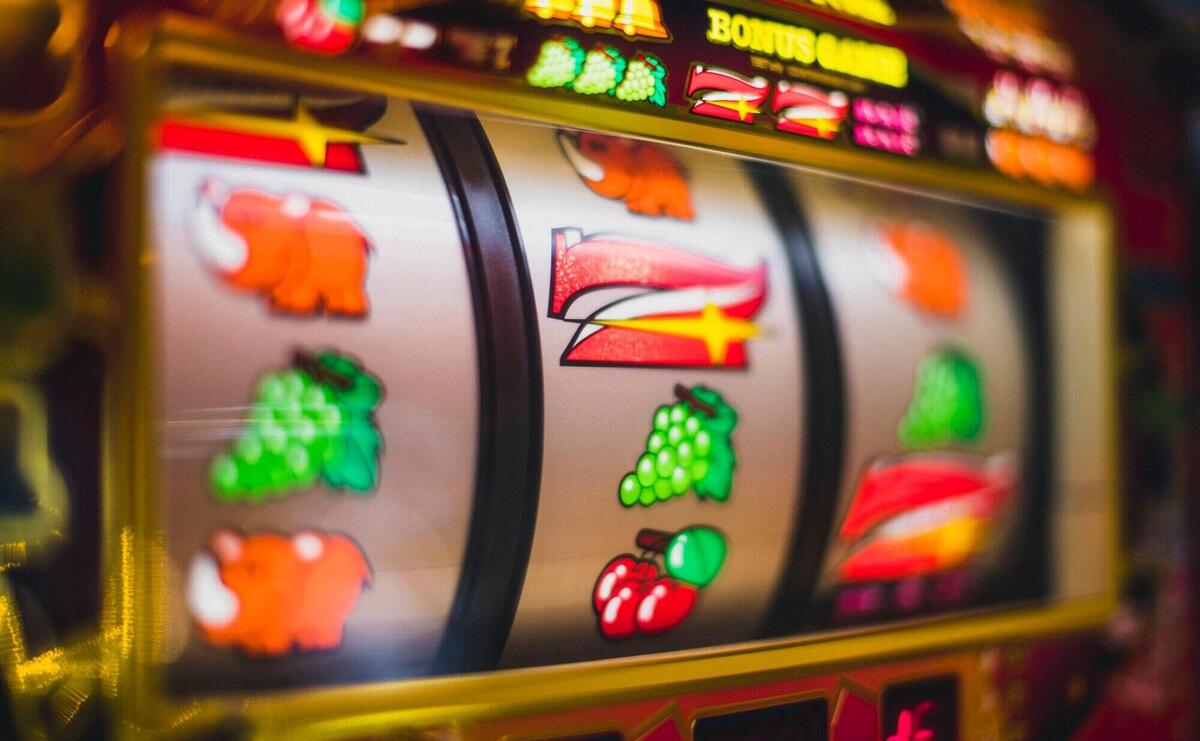 Online Slot Gambling: A Comprehensive Guide